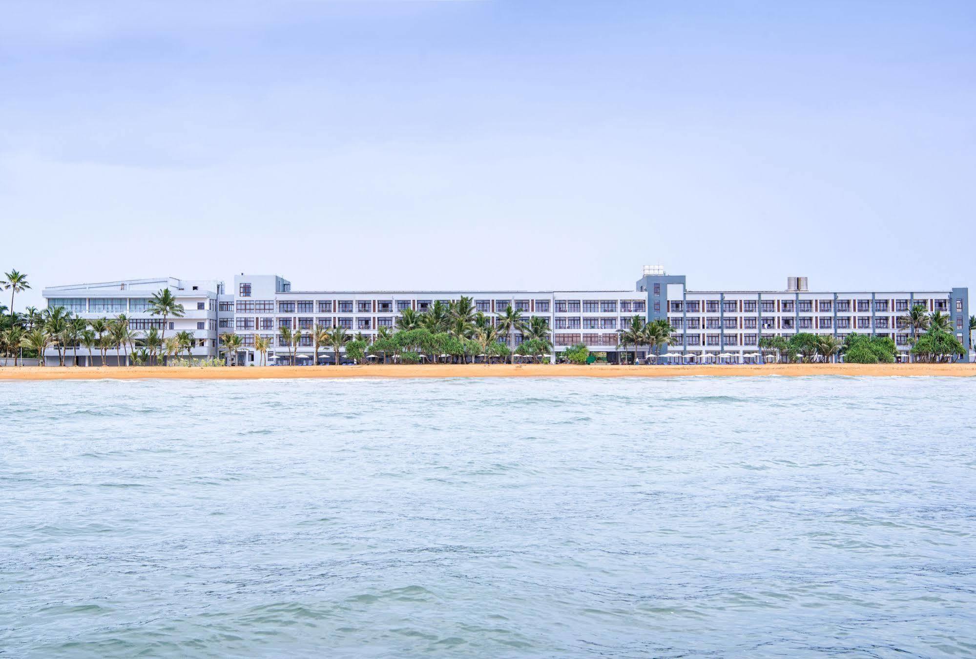 Jie Jie Beach Hotel Wadduwa Extérieur photo